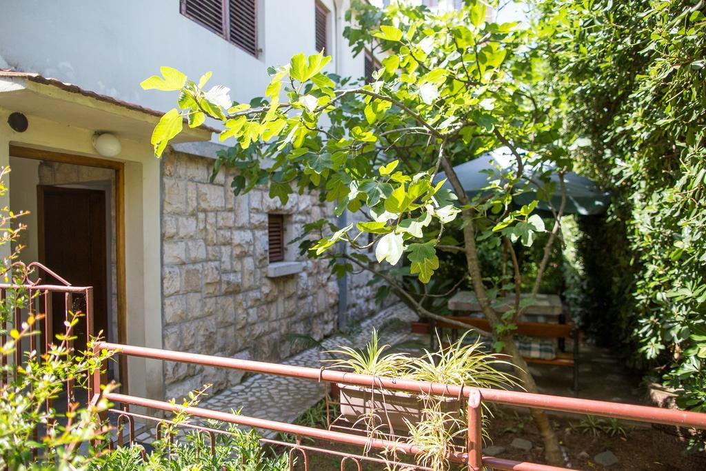 Azur Apartment Budva Exterior foto